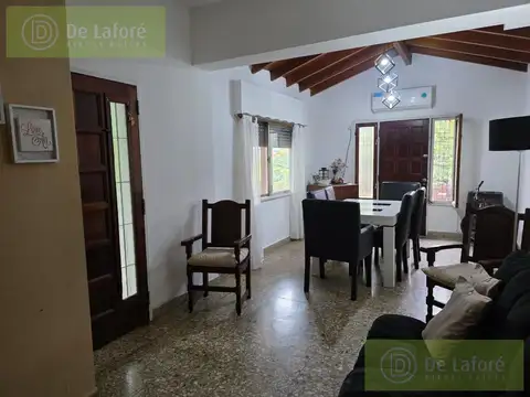 Depto Tipo Casa en Venta 40 años
