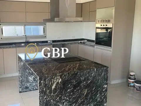 Casa en Alquiler en El Rebenque, $ 2.100.000