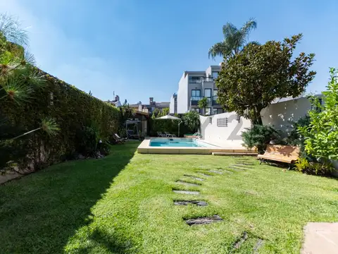Casa en Venta en Barrio Naón, USD 570.000