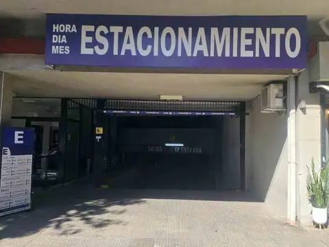 Cochera en Venta en Almagro, CABA