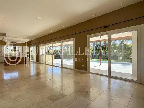 Casa en venta y alquiler en Las Liebres Pilar