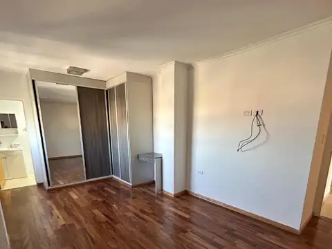 Departamento 4 ambientes con 3 baños