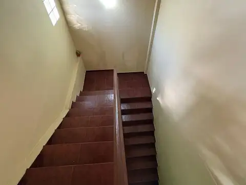Depto Tipo Casa en Alquiler de 2 ambientes