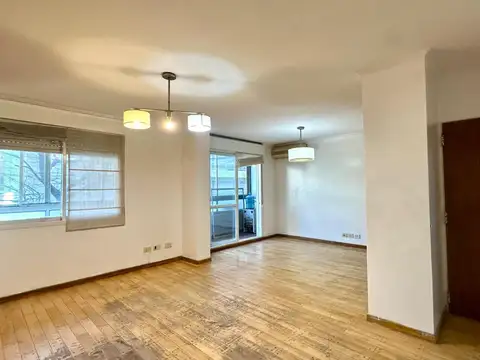 EXCELENTE UBICACION. IDEAL FLIA O ESTUDIANTES