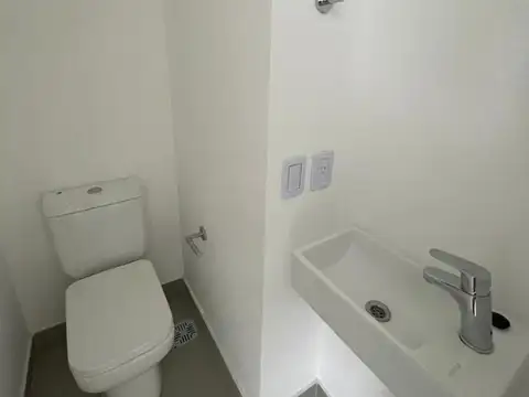 DUPLEX 3 AMBIENTES CON COCHERA ITUZAINGO