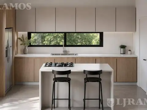 Casa en Venta con 4 cocheras