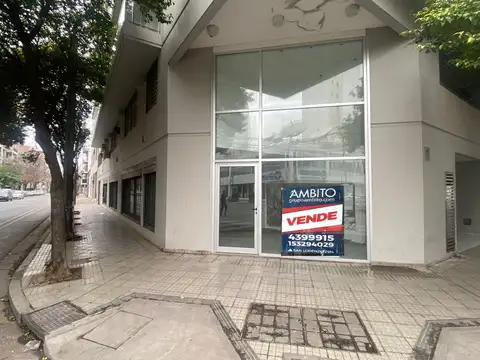 Urquiza  esquina  Ov. Lagos