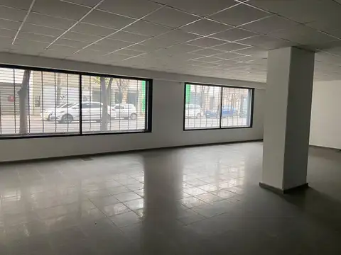 Urquiza  esquina  Ov. Lagos