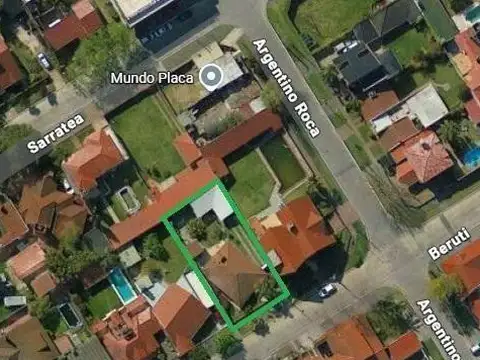 Casa 5 ambientes con 2 baños