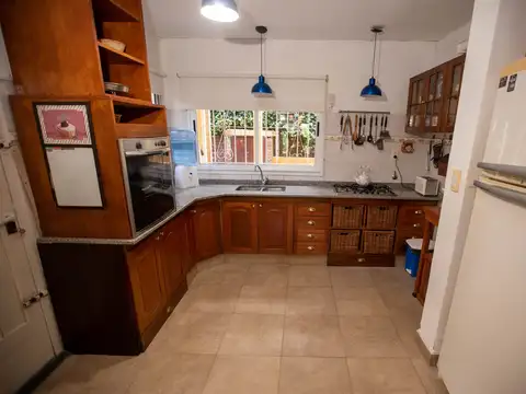 Casa en Venta con 1 cochera