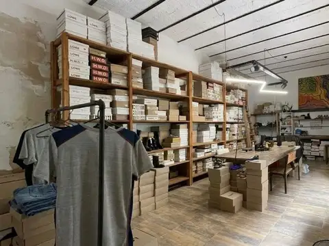 Local en Venta 47 años