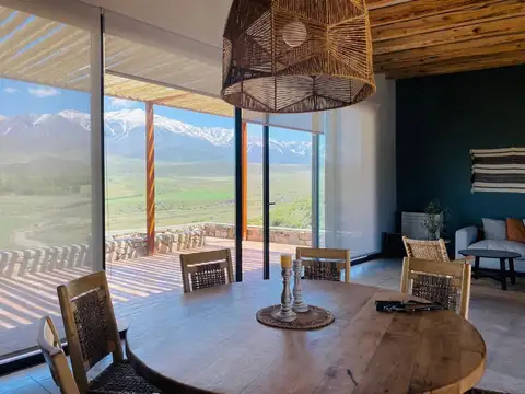 Casa en Venta en La Carrera, Tupungato