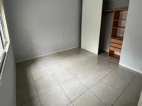 Depto Tipo Casa en Alquiler en Villa del Parque, $ 1.300.000