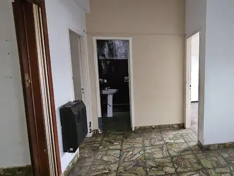Depto Tipo Casa en Venta al Este