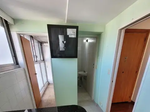 Alq hermoso 3 amb c/balcon super luminoso semipiso CABALLITO