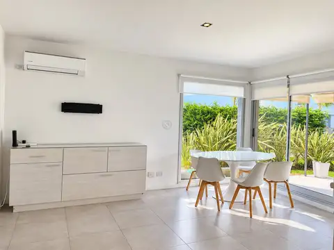 Departamento en Alquiler en Lagoon Pilar, USD 900