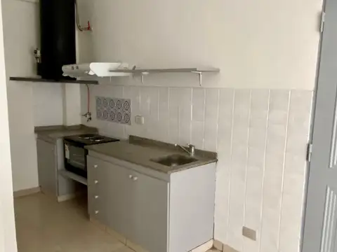 Departamento en Alquiler con 1 cochera