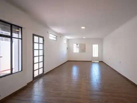 ALQUILER Casa en barrio Sur 3 dormitorios