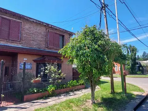 VENTA CASA 5 DORMITORIOS, LOS POLVORINES, CENTRO