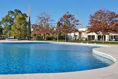 Áreas comunes gimnasio, club-house en el Country Club, Miralagos