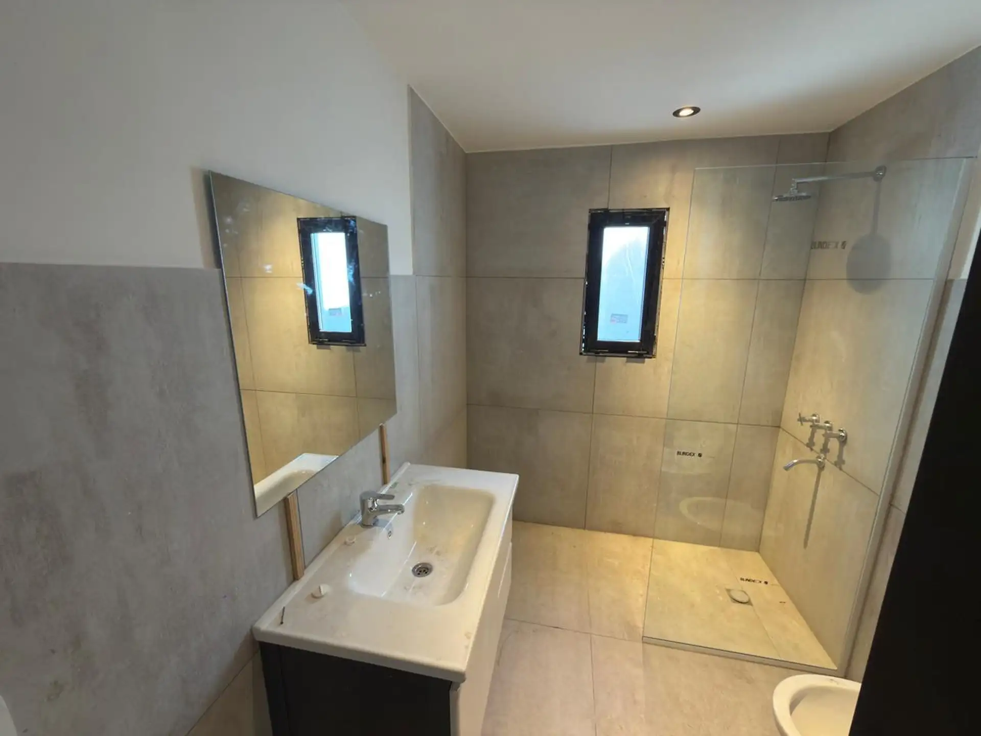 Chalet de 3 amb reciclado
