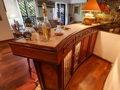 Departamento 6 ambientes con 3 baños