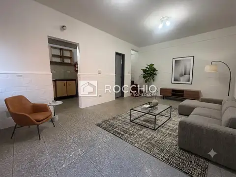 Depto Tipo Casa en Alquiler de 2 dormitorios