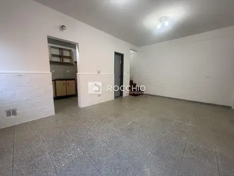 Depto Tipo Casa en Alquiler de 3 ambientes