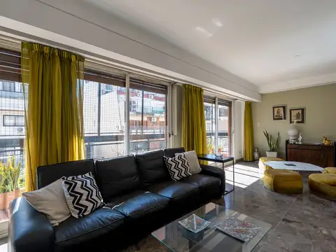 Departamento en Venta de 4 dormitorios