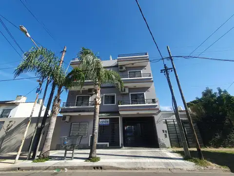 Departamento de 3 amb. con Cochera y Terraza