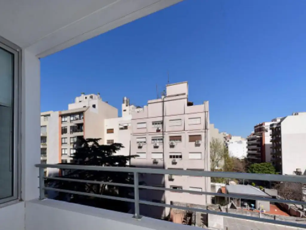 Blanco Encalada 5300