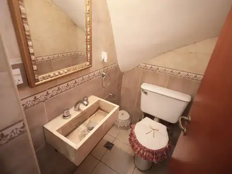 Depto Tipo Casa en Venta con 1 cocheras