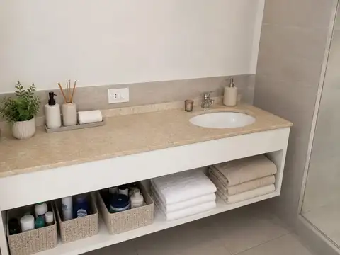 Casa en Venta en El Cantón - Norte, USD 240.000
