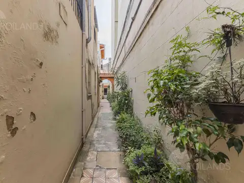 Depto Tipo Casa en Venta 40 años