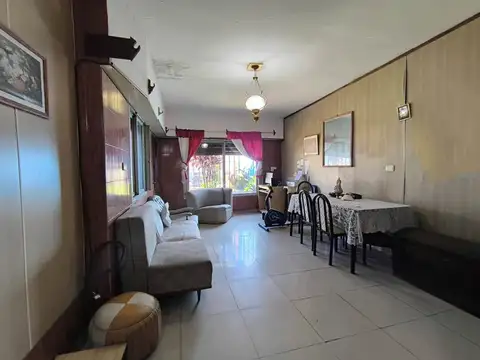Casa en Venta en Caseros, USD 120.000