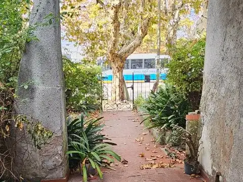 Depto Tipo Casa en Venta 60 años