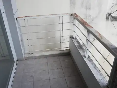 AVDA PATRICIOS 100, Piso 2