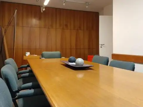 Oficina en Venta en Tribunales, USD 240.000