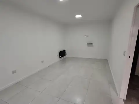 Depto Tipo Casa en Alquiler de 3 ambientes