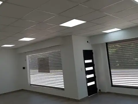 Local en Alquiler en Centro Agricola el Pato, $ 800.000