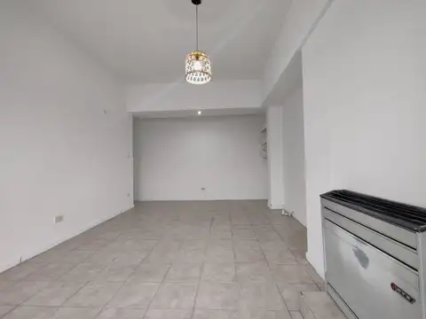Depto Tipo Casa en Venta de 1 dormitorio