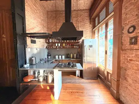 Depto Tipo Casa en Venta en San Telmo, USD 143.000