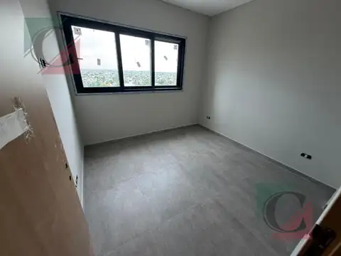 Departamento 5 ambientes con 3 baños