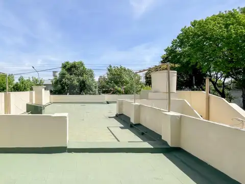 Casa 6 ambientes con 1 baño