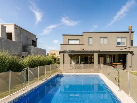 Casa en Venta en Acacias, Puertos, Escobar