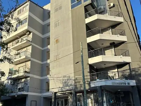 AV. RIVADAVIA 800, Piso 3