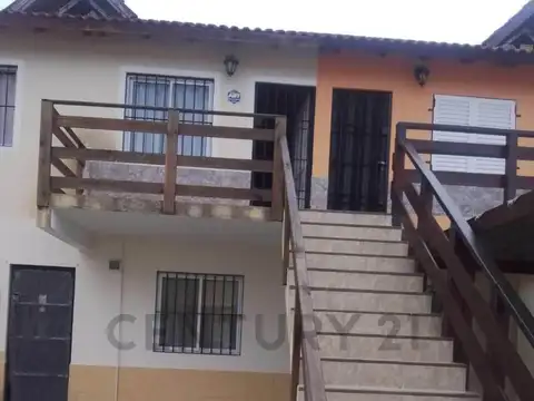 67 entre 2 y 3 , Piso 1