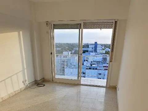 Departamento en Alquiler 2 ambientes sobre AV Maipu