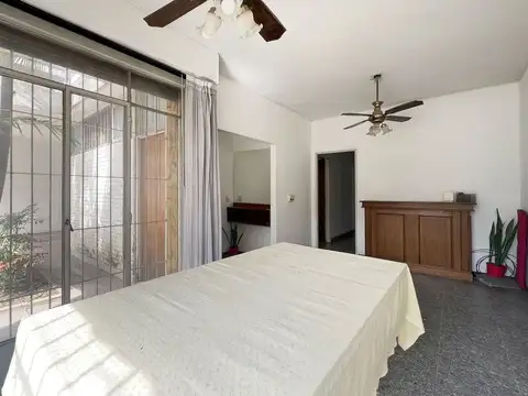 Casa en Venta en Moron, USD 120.000