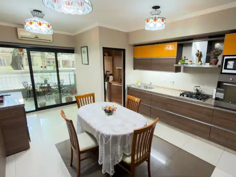 Departamento 4 ambientes con 3 baños